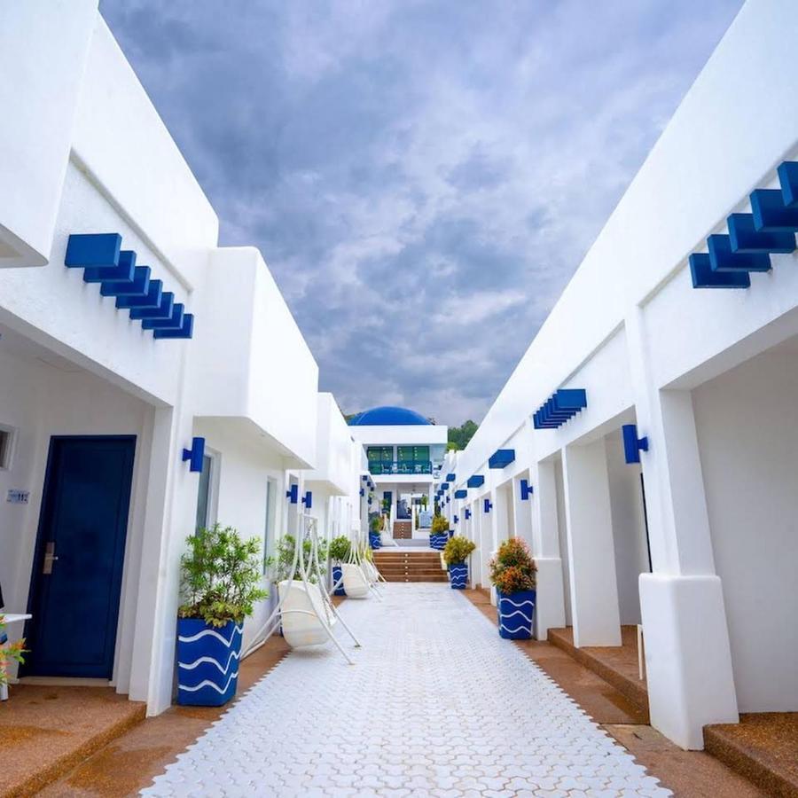 Ruhe Suites Coron Zewnętrze zdjęcie