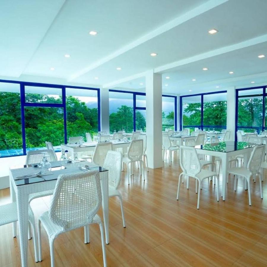 Ruhe Suites Coron Zewnętrze zdjęcie
